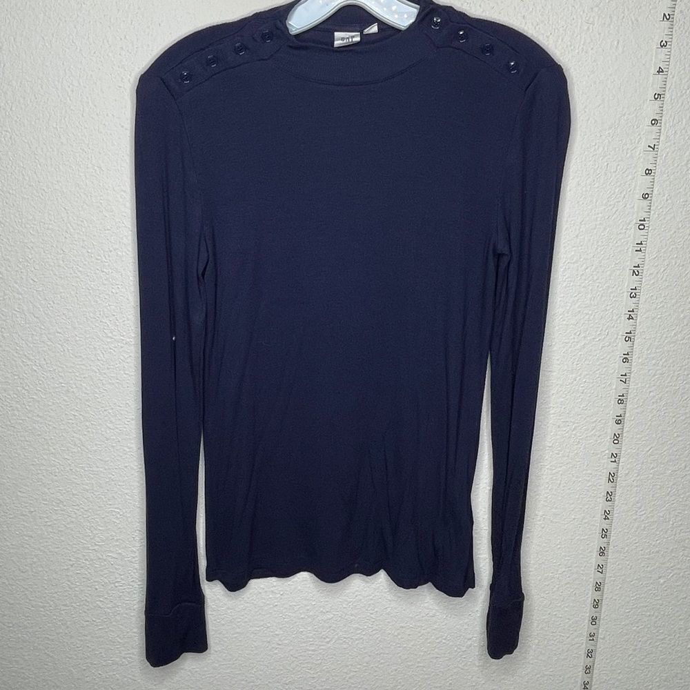 GAP Navy Sweater - Picture 5 of 9